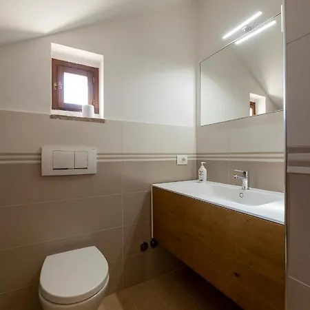 Casa Ridente Nella Valle Del Menotre 2